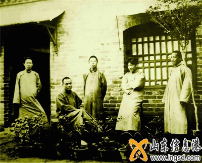 劉之言_副本.jpg